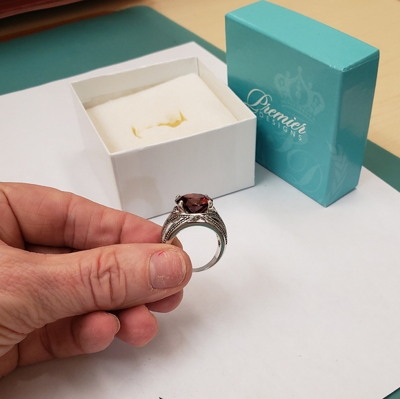 Premier Designs, NWT Large garnet stone filigree silver ring SZ 7 - Picture 8 of 12